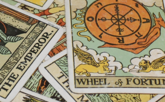 FAQS el tarot es una herramienta para ayudar en el crecimiento de las personas. El tarot, el péndulo son un ejemplo de los servicios que te ofrezco.